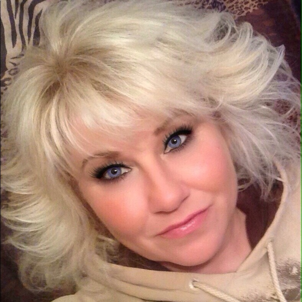 Meet your Posher, Dawn